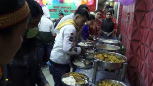 काठमाडौंमै ६५ रूपैयाँमा खाना खान पाइने काठमाडौंमै ६५ रूपैयाँमा खाना खान पाइने