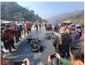 मोटरसाइकलमा  आगोलागि हुँदा  दुबै जनाको  मृत्यु