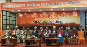 एमालेमा माधव–झलनाथ पक्षको सांसद् पद कति सुरक्षित ? एमालेमा माधव–झलनाथ पक्षको सांसद् पद कति सुरक्षित ?