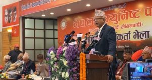 उत्कर्षमा एमाले विवाद : ओली विभाजनतर्फ अघि बढेको माधव–झलनाथ पक्षको ठहर उत्कर्षमा एमाले विवाद : ओली विभाजनतर्फ अघि बढेको माधव–झलनाथ पक्षको ठहर