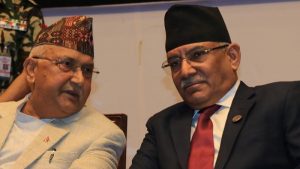 ओलीको निम्तो प्रचण्डबाट अस्वीकृतः बालुवाटार होइन, सिंहदरबारमा भेटौं