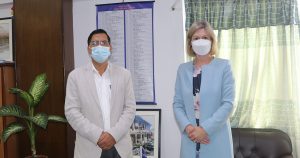 अर्थमन्त्री शर्मा र नेपालका लागि बेलायतका राजदुत बिच शिष्टाचार भेट अर्थमन्त्री शर्मा र नेपालका लागि बेलायतका राजदुत बिच शिष्टाचार भेट