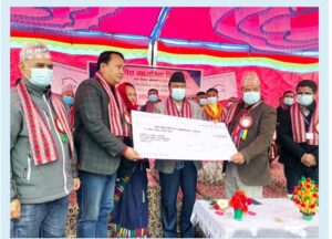 वडाध्यक्ष किरण थापाले ५ वर्षमा पाएको तलबभत्ता सबै विद्यालयलाई