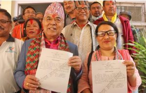 ललितपुर महानगरमा एमालेका मेयर र उपमेयरले गराए उम्मेदवारी दर्ता