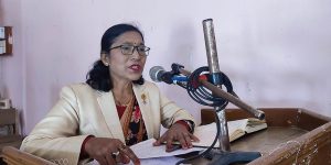 तटस्थ र इमान्दार भएर जिम्मेवारी पूरा गर्न मतदान अधिकृतलाई आयुक्त डा.तुलाधरको निर्देशन