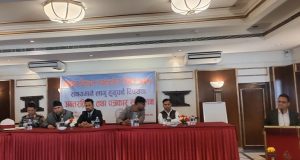 ‘ नेपालमा चौध अर्ब बराबरको अवैध मोबाइल फोन भित्रिन्छ’ सम्बन्धित निकाय हेरेको हेरै