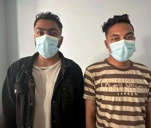 कलङ्की क्षेत्रमा गुण्डागर्दी गरेको आरोपमा दुई जना पक्राउ कलङ्की क्षेत्रमा गुण्डागर्दी गरेको आरोपमा दुई जना पक्राउ