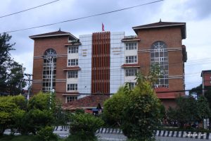 जिल्ला अदालत काठमाडौँले ३३ जना कर्मचारीलाई हटायो हेर्नुहोस्