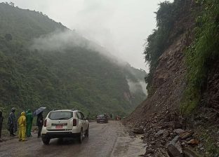 मकवानपुरमा १८ देखि २० गतेसम्म अत्यावश्यक बाहेक सवारी आवागमन बन्द, यात्रुलाई प्रशासनको चेतावनी