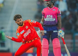 लुम्बिनी लायन्सको ऐतिहासिक छनोट: जनकपुरलाई हराउँदै प्लेअफ प्रवेश सुनिश्चित लुम्बिनी लायन्सको ऐतिहासिक छनोट: जनकपुरलाई हराउँदै प्लेअफ प्रवेश सुनिश्चित