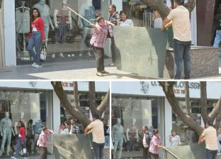 डोरम्याट टक्टकाएर धुलो उडाएको आरोपमा २५ हजार जरिवाना डोरम्याट टक्टकाएर धुलो उडाएको आरोपमा २५ हजार जरिवाना