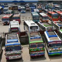 वालेन सरकारलाई प्रश्नः जडीबुटीको बसपार्क कहिले हटाउने ?