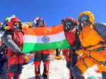 इन्डो–तिब्बती सीमा प्रहरी बलका महिलाहरुले गरे सगरमाथा आरोहण