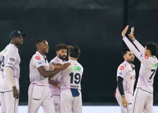 आईपीएल : हैदराबादलाई पराजित गर्दै गुजरात शीर्ष स्थानमा आईपीएल : हैदराबादलाई पराजित गर्दै गुजरात शीर्ष स्थानमा