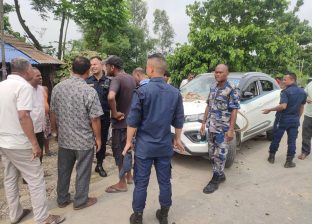 सुनसरीमा डाक्टरले चलाएको कारसँग ठोक्किँदा वरिष्ठ सई लालुकुमार यादवको मृत्यु, पत्नी घाइते सुनसरीमा डाक्टरले चलाएको कारसँग ठोक्किँदा वरिष्ठ सई लालुकुमार यादवको मृत्यु, पत्नी घाइते