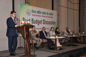 ७% वृद्धिका लागि राष्ट्र बैंकको आक्रामक तयारी, रेमिट्यान्सको पैसामा जोखिम नलिन चेतावनी ७% वृद्धिका लागि राष्ट्र बैंकको आक्रामक तयारी, रेमिट्यान्सको पैसामा जोखिम नलिन चेतावनी