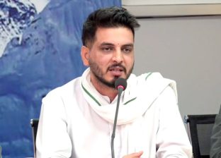 काम नगरे खुट्टा भाँचिदिनुस् !’ भौतिक पूर्वाधारमन्त्री लम्सालको विवादास्पद आदेश, अनुगमनका नाममा ठेकेदारमाथि धम्की काम नगरे खुट्टा भाँचिदिनुस् !’ भौतिक पूर्वाधारमन्त्री लम्सालको विवादास्पद आदेश, अनुगमनका नाममा ठेकेदारमाथि धम्की