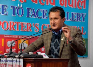 सडक होइन, नीति नै भद्रगोल छ, पूर्वाधार बिना नियम लागू नगर्नुहोस : सरोज सिटौला