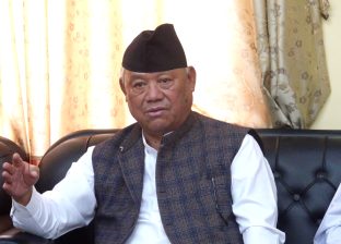 संसद् बलियो बनाउन प्रतिपक्षको आवाज अझ प्रभावकारी हुनुपर्छ : नेता आङदेम्बे संसद् बलियो बनाउन प्रतिपक्षको आवाज अझ प्रभावकारी हुनुपर्छ : नेता आङदेम्बे