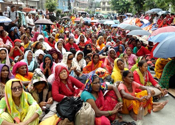 लघुवित्त पीडित भन्छन् : ऋण तिर्न तीनवटा ट्याक्टर बेचिसकें, अब त बाँच्नै मन छैन