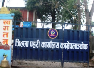 बीपी राजमार्गमा सवारी आवागमन अस्थायी रूपमा ’होल्ड’ बीपी राजमार्गमा सवारी आवागमन अस्थायी रूपमा ’होल्ड’