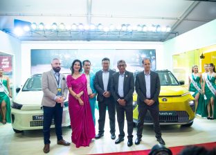 नाइमा एक्स्पोमा बुकिङ गर्दा नयाँ पञ्च ईभी ३२.९९ लाखमै, साथमा ११ वर्षको विशेष वारेन्टी! नाइमा एक्स्पोमा बुकिङ गर्दा नयाँ पञ्च ईभी ३२.९९ लाखमै, साथमा ११ वर्षको विशेष वारेन्टी!