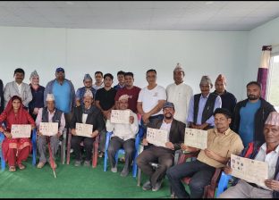 डढेलधुराको अजयमेरुमा लालपुर्जा वितरण, ७ अव्यवस्थित परिवार बने जग्गाधनी डढेलधुराको अजयमेरुमा लालपुर्जा वितरण, ७ अव्यवस्थित परिवार बने जग्गाधनी
