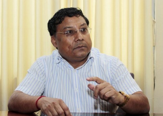 पत्रकार किशोर श्रेष्ठ पक्राउ परे