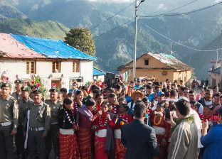 बडीमालिका पूजाको लागी बाजुराबाट सरकारी टोली प्रस्थान