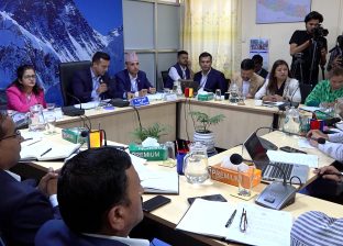 ग्यास तथा खाद्य आपूर्ति समस्या समाधान गर्न अल्प, मध्य र दीर्घकालीन योजना बनाउन समितिको आग्रह ग्यास तथा खाद्य आपूर्ति समस्या समाधान गर्न अल्प, मध्य र दीर्घकालीन योजना बनाउन समितिको आग्रह