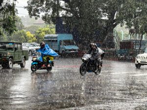 हिमाली र पहाडी भू–भागका केही स्थानमा मध्यम वर्षाको सम्भावना हिमाली र पहाडी भू–भागका केही स्थानमा मध्यम वर्षाको सम्भावना