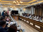 मधेशको पछिल्लो घटनाबारे गृहमन्त्री गुरुङ र उद्योग मन्त्री यादवको सांसदहरूसँग संयुक्त छलफल मधेशको पछिल्लो घटनाबारे गृहमन्त्री गुरुङ र उद्योग मन्त्री यादवको सांसदहरूसँग संयुक्त छलफल