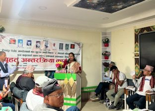 टीकापुर घटनाको लाल आयोगको प्रतिवेदन सार्वजनिक गर्न मन्त्री चौधरीको प्रतिबद्धता