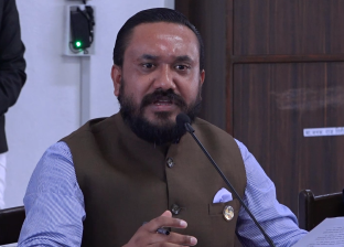 सांसद खगेन्द्र सुनारका शृङ्खलाबद्ध विवादित अभिव्यक्तिः घट्दैछ पदीय मर्यादा सांसद खगेन्द्र सुनारका शृङ्खलाबद्ध विवादित अभिव्यक्तिः घट्दैछ पदीय मर्यादा