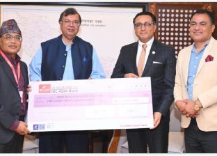 भोटेकोशी बाढी प्रभावितका लागि एनआईसी एशिया बैंकको २ करोड २१ लाख सहयोग भोटेकोशी बाढी प्रभावितका लागि एनआईसी एशिया बैंकको २ करोड २१ लाख सहयोग