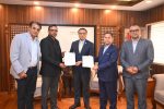 शिवम् सिमेन्टद्वारा २१ लाख राहत प्रदान, पुनर्निर्माणका लागि ११ हजार बोरा सिमेन्ट शिवम् सिमेन्टद्वारा २१ लाख राहत प्रदान, पुनर्निर्माणका लागि ११ हजार बोरा सिमेन्ट