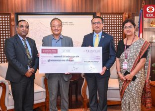 एभरेष्ट बैंकद्वारा भोटेकोशी बाढी प्रभावितका लागि ३ करोड ११ लाखभन्दा बढी सहयोग