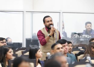 सिहदरवार भित्रको बरन्डामा रहेको ‘फाइभ स्टार’ होटल बन्द गरियोस् : खगेन्द्र सुनार