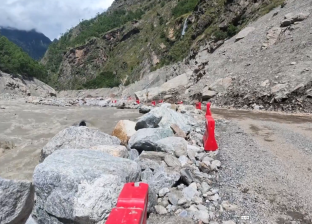 चीनतर्फ मुख्य राजमार्गको अवरोध हटाइयो, जोखिम कायमै