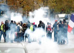 फ्रान्समा चर्किदै आन्दोलन, देशभर करिब ७० हजार प्रहरी परिचालन