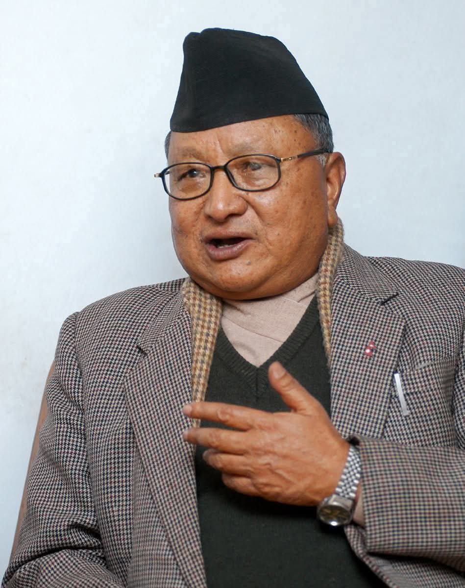 त्रिभुवन आदर्श क्याम्पसमा संस्थापक अध्यक्ष गोपालमान श्रेष्ठको अर्धकदको प्रतिमा राखिने